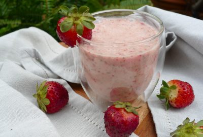 Dairy-Free Strawberry and Seed Smoothie